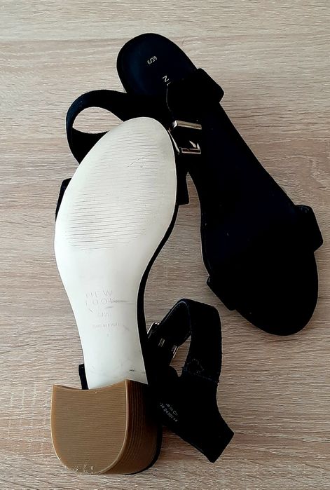 Апрески със забележка/номер44/ иНови сандали NEW LOOK и стилни обувки