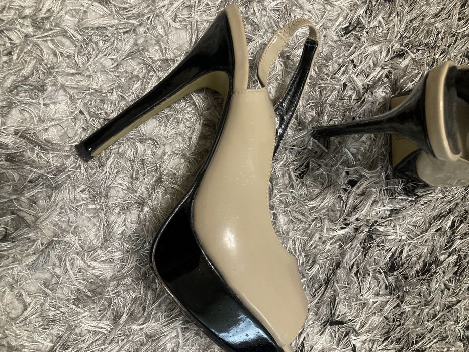 Дамски обувки 10лв.