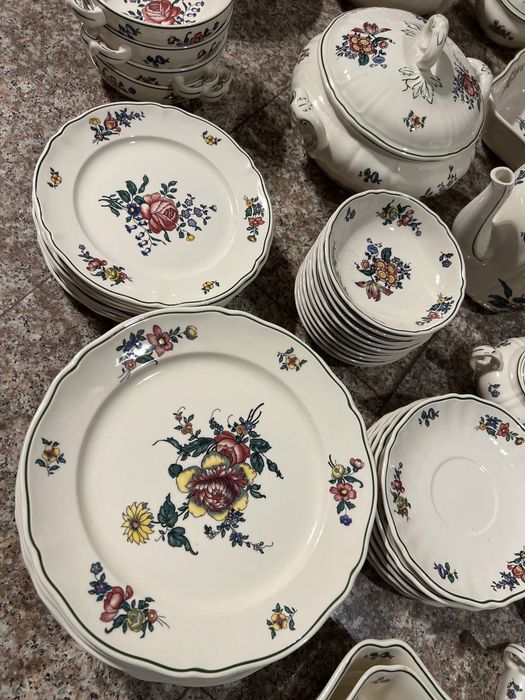 Villeroy & Boch modelul Burgenlanful