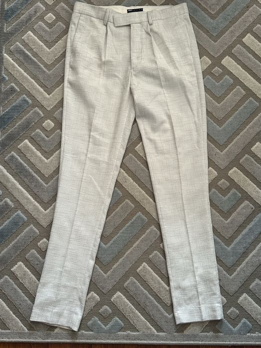 Pantaloni eleganti pentru ocazii speciale ASOS