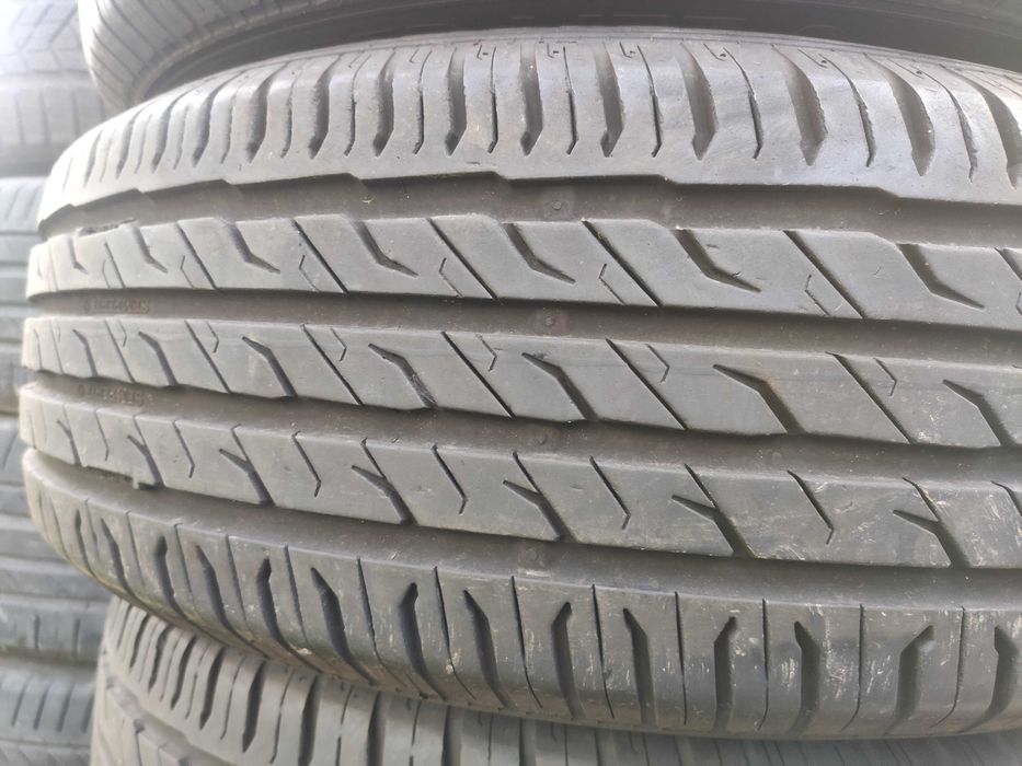 4бр Летни гуми 215 65 17 - Semperit - DOT 2023