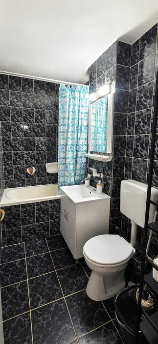 Apartament cu 3 camere + living