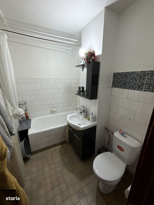 Apartament cu 4 camere Primaverii etaj 1 cu garaj