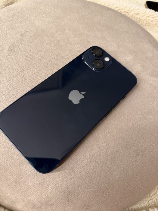 Vând iPhone 13 128 GB