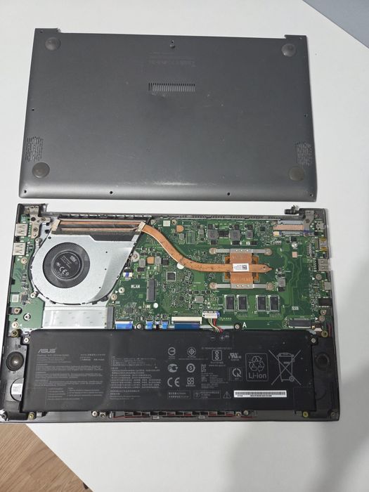 Ryzen 3  3 3250U 8gb DDR4