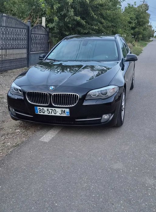 BMW Seria 5 2011 — imagine 2
