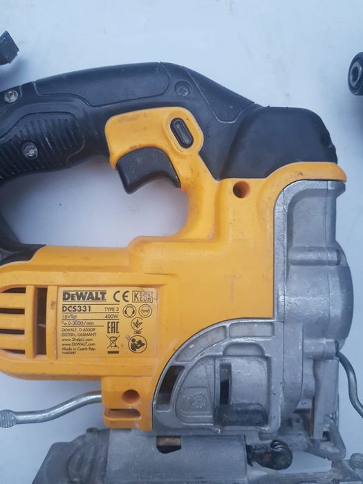 Scule dewalt 18w