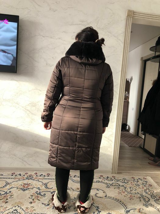 Пуховик зимний теплый