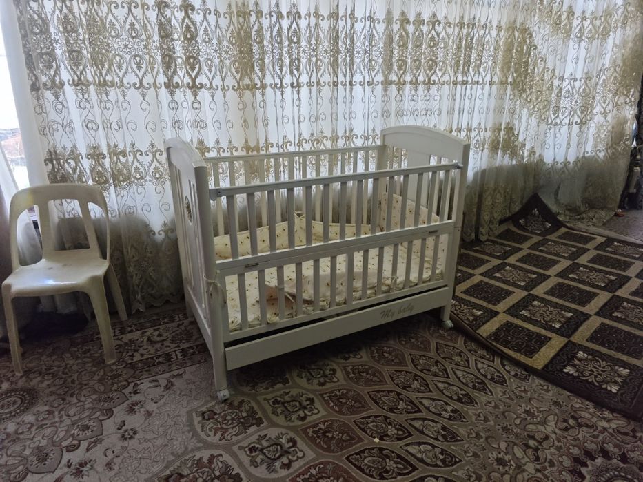 Детская кровать с люлькой