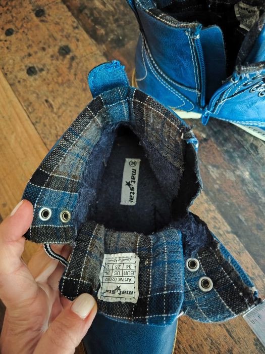 боти за момче 34 номер