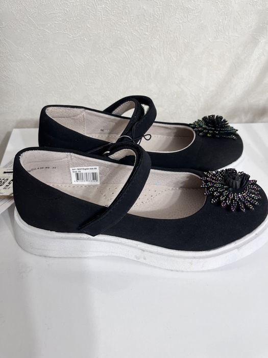 Туфли новые школьные для девочки