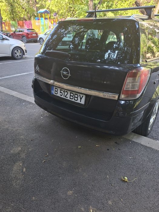 VIND Opel Astra H 2011