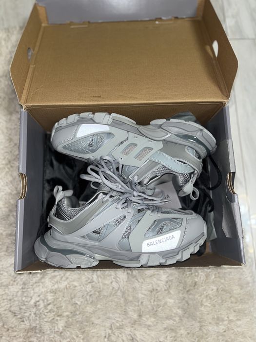 Balenciaga Track