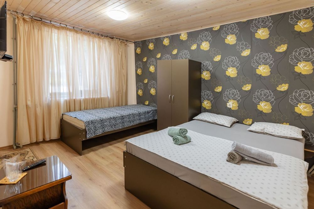 Продава се Къща в с. Чифлик, Област Ловеч - 333 кв.м за 398 €/кв.м - Снимка #11