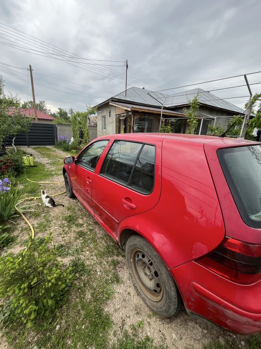 golf 4 se vinde pe piese
