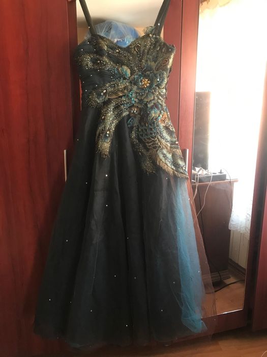 Rochii elegante de seară