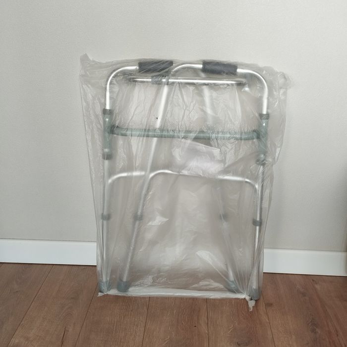 Ходунки для взрослых с опорой.