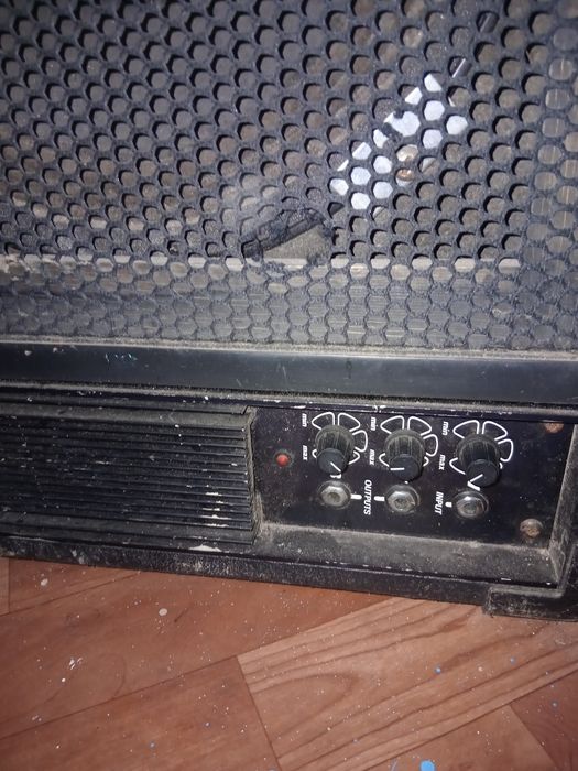 Schimb cu ps sau x box boxa activa monitor de scena merge ff bn