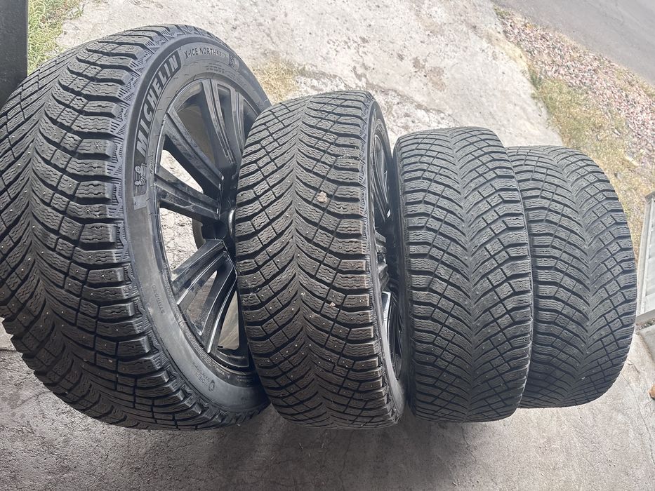 Шины диски лексус ЛХ 600