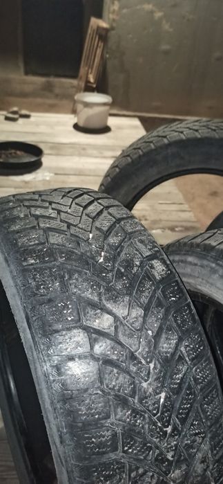 Комплект шины зимние