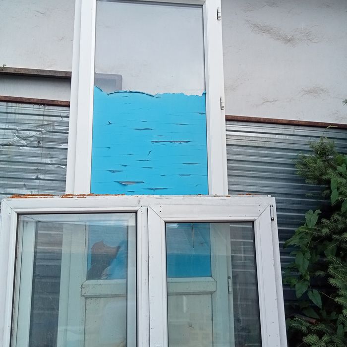 Дверь пластиковый