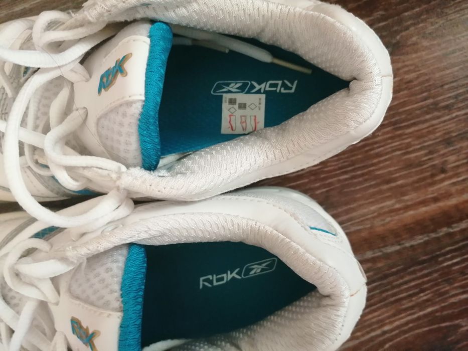 Маратонки Reebok нови