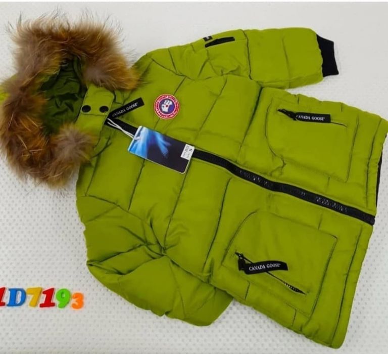 Зимняя куртка на мальчика