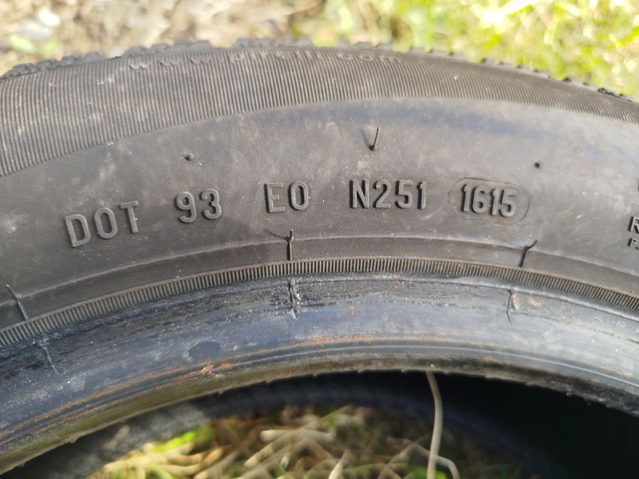 гуми PIRELLI 185.60.15 комплект 4 бр. за 30 евро.