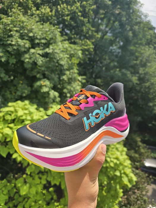 Hoka Skyward X 38