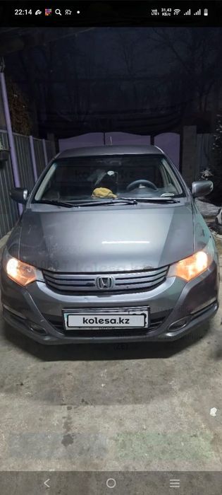 Honda insight 2009  продам