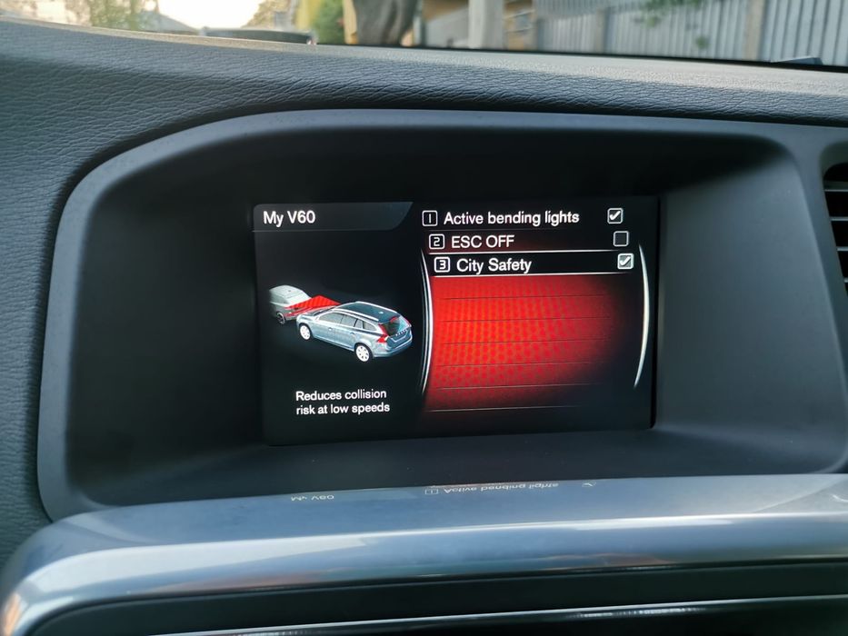 Vand urgent Volvo v60 D3 150 cp 2016
