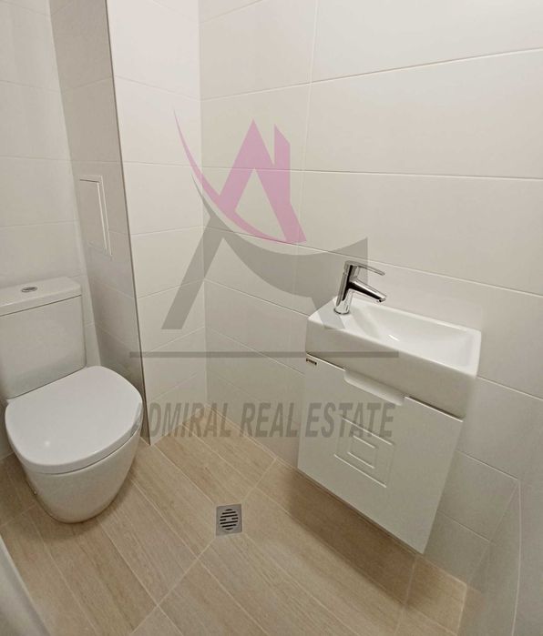 Дава се под наем Тристаен апартамент в Варна, Център - 90 кв.м за 850 € - Снимка #5