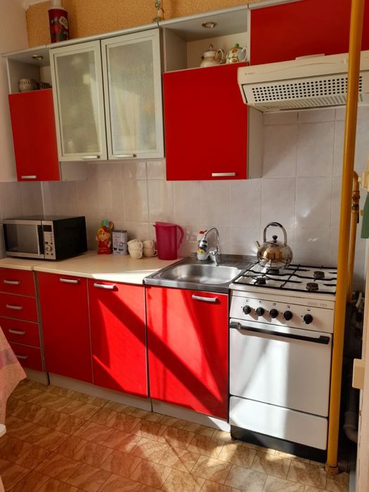 Продам кухонный гарнитур