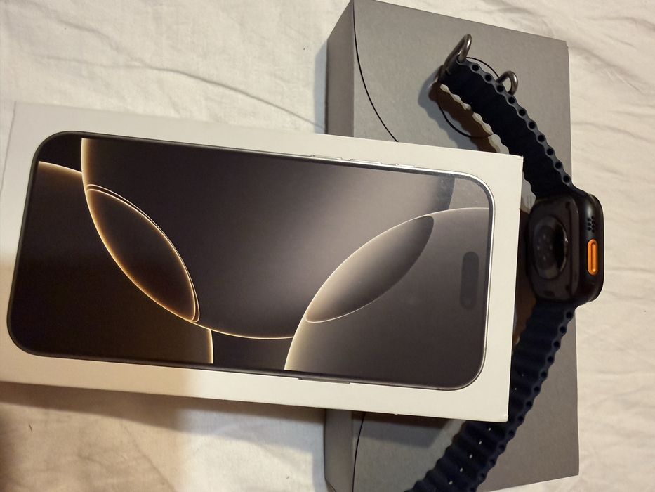 Продавам iphone 16 pro max 256 gb Natural Titan