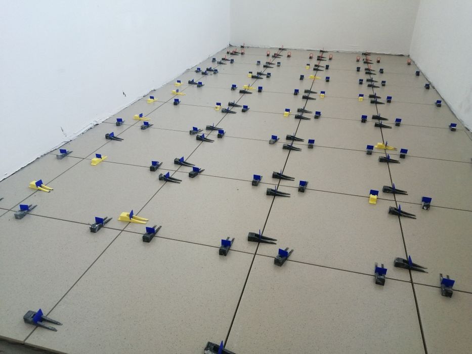 Кафельщик.Укладка керамогранита