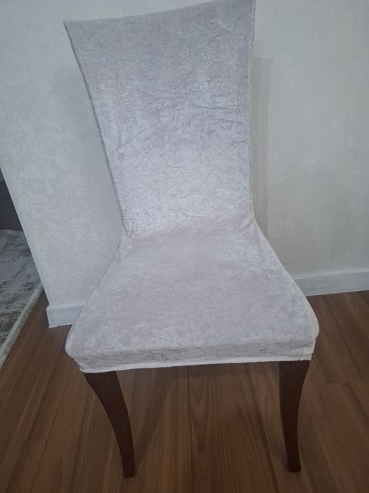Накидки на стулья