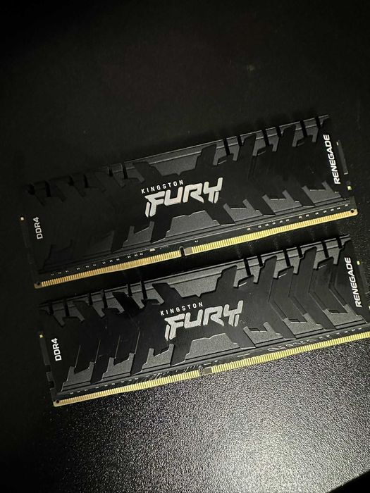 kingston fury ddr4 8 gb renegade 3200MHZ dual chanel