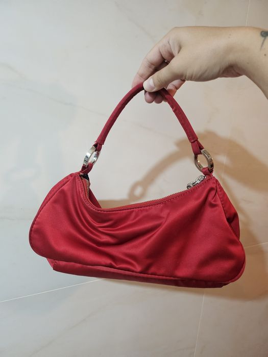 Guess Red satin y2k