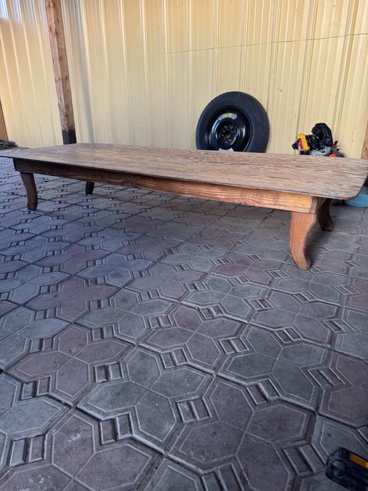 Продам маленькийй стол