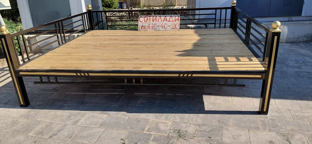 Крават tapchan sotiladi 2.5 × 3