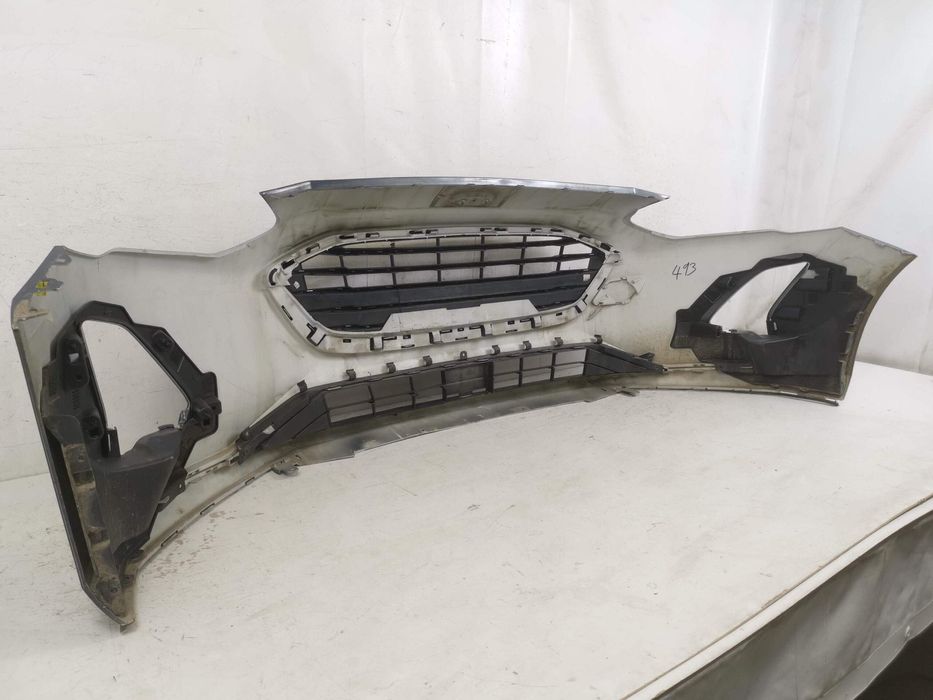 Форд Фокус / Ford Focus Преден бампер с решетка радиатор и долна решет