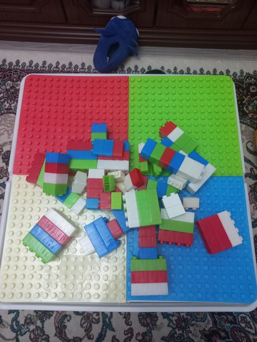 Лего стол со стульчиками