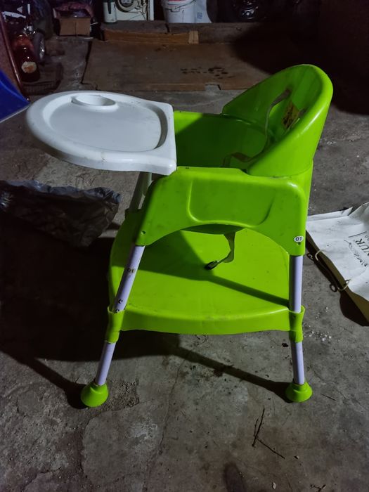 Продается Детский стульчик3000 тн