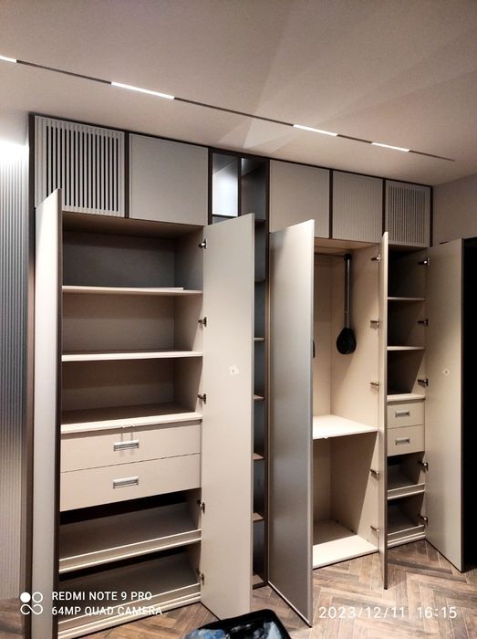 Базис мебельщик установка