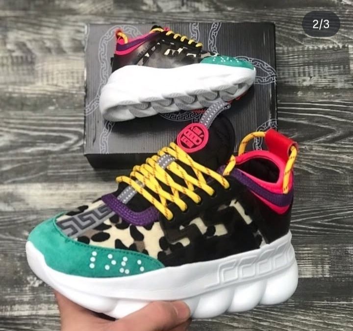 Adidași Versace Chain Reaction