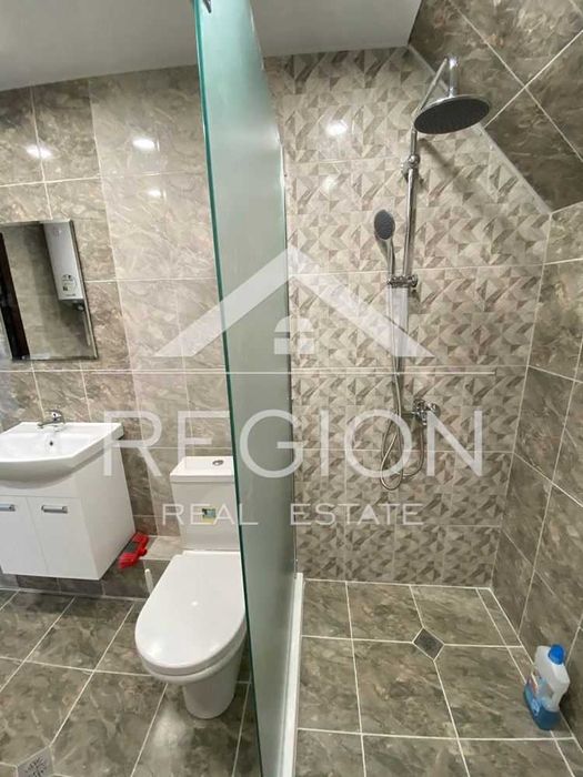 Дава се под наем Тристаен апартамент в Варна, Колхозен пазар - 90 кв.м за 433.5 € - Снимка #7