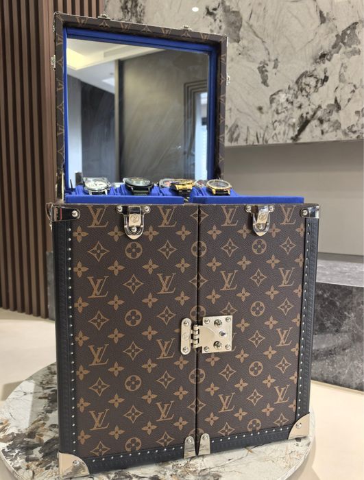 LOUIS VUITTON Ящик для хранения часов