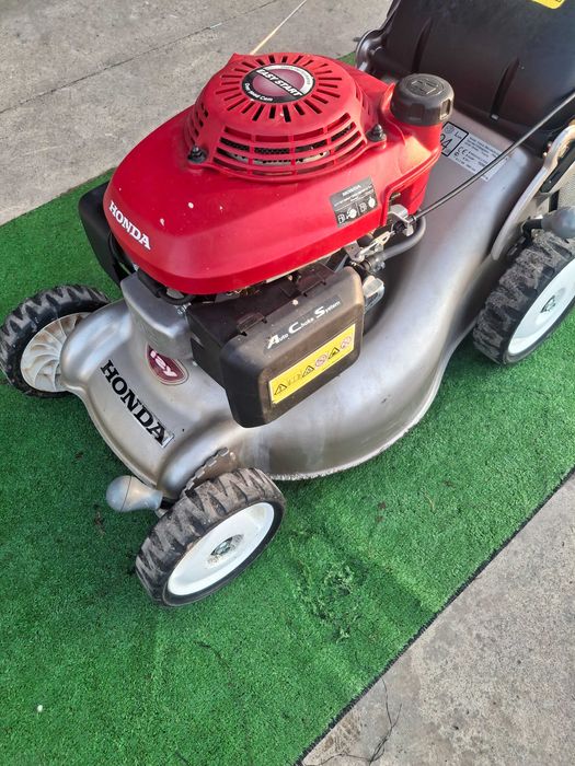 Бензинова косачка - Honda