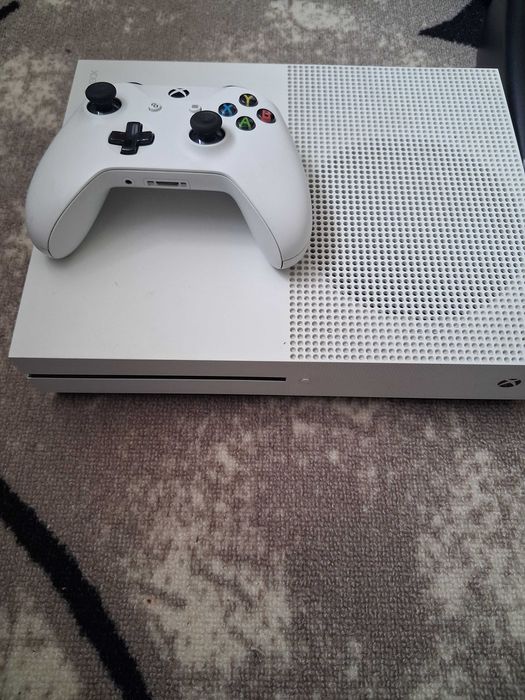 Xbox one s 780GB+ Волан Logitech g920