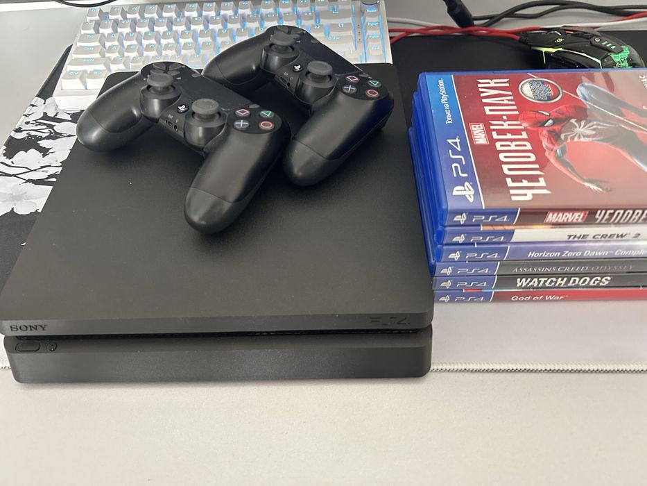 Пс4 слим продам